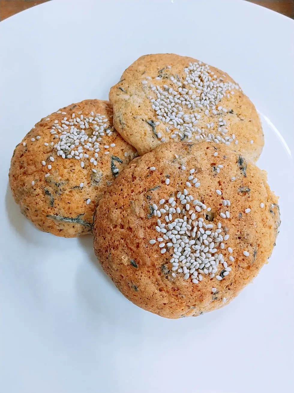 ひじきのふんわり丸ぼうろ