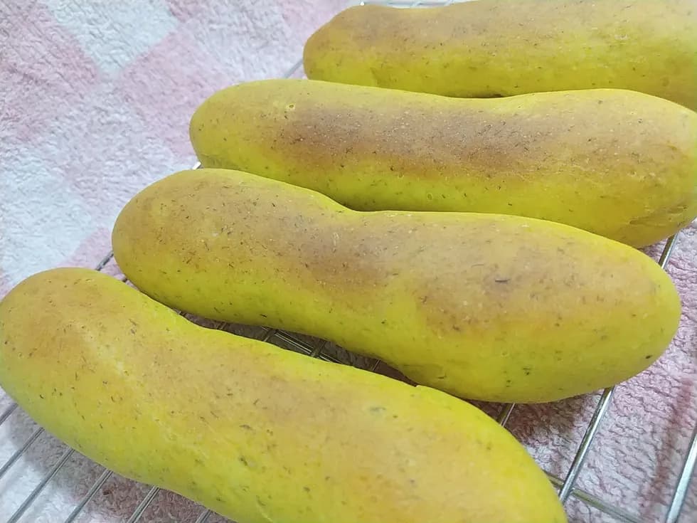 手ごねお野菜スティックパン