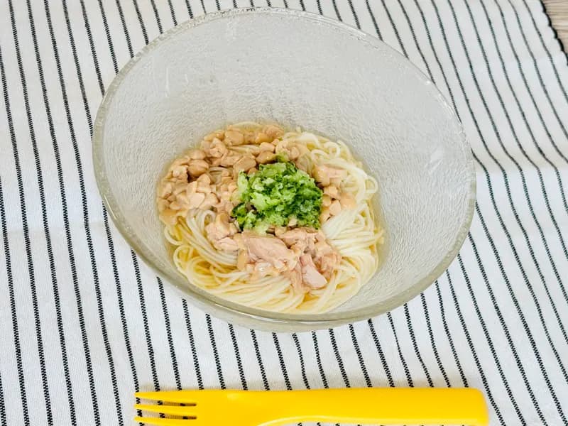 ツナ納豆の冷やしぶっかけそうめん