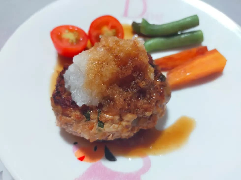 暑い夏薬膳レシピ。つなぎを使わない豚肉和風ハンバーグ