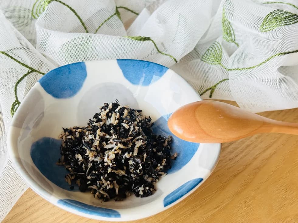 しらすとひじきのふりかけ