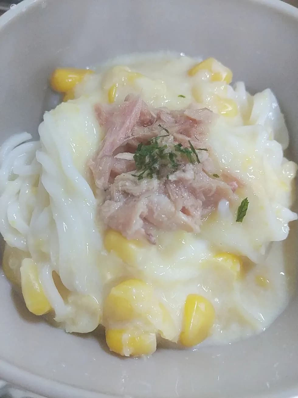 コーンクリームとツナのそうめん