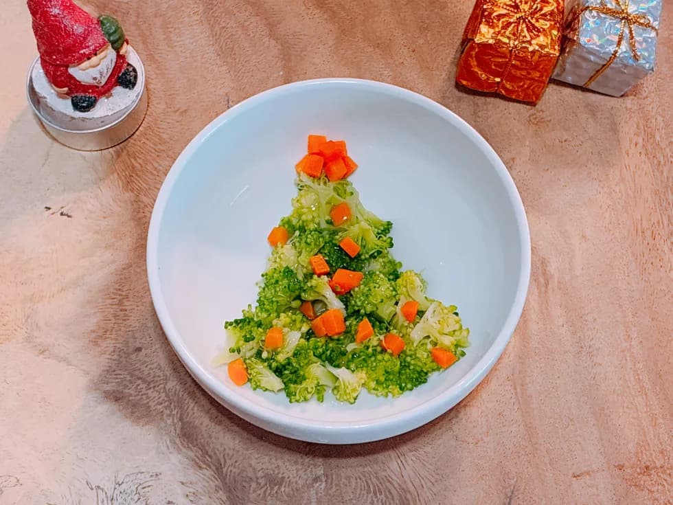 🎄ブロッコリーとにんじんのツリーサラダ