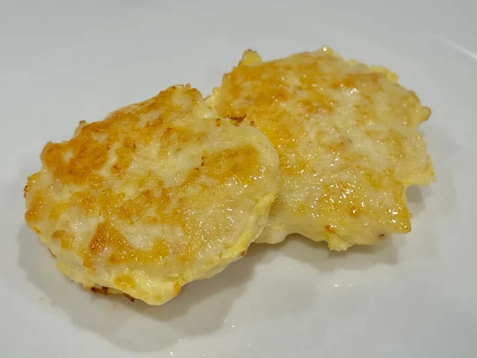 鶏むね肉のふわふわハンバーグ