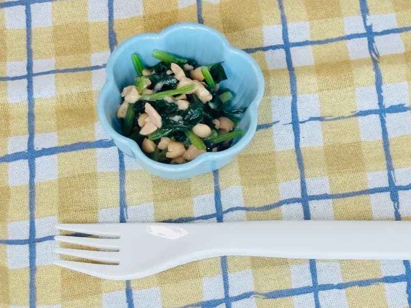 【保育園給食】ほうれん草の納豆和え