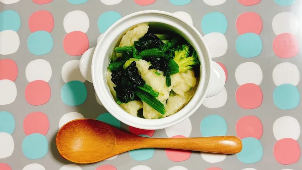 【下痢したとき】ブロッコリーとほうれん草のパン粥