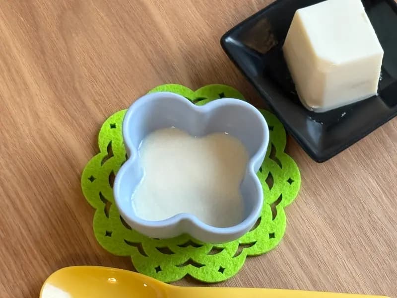 【離乳食 初期】絹ごし豆腐