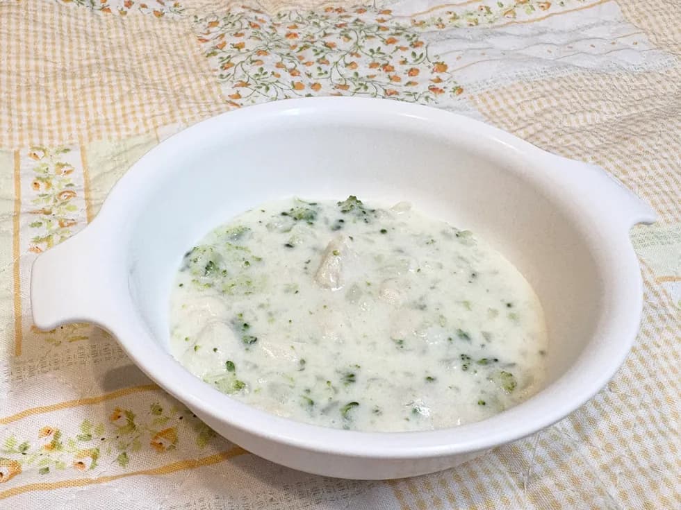 鶏肉とブロッコリーのシチュー