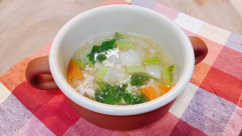 【余ったひき肉活用】とろとろかぶのスープ