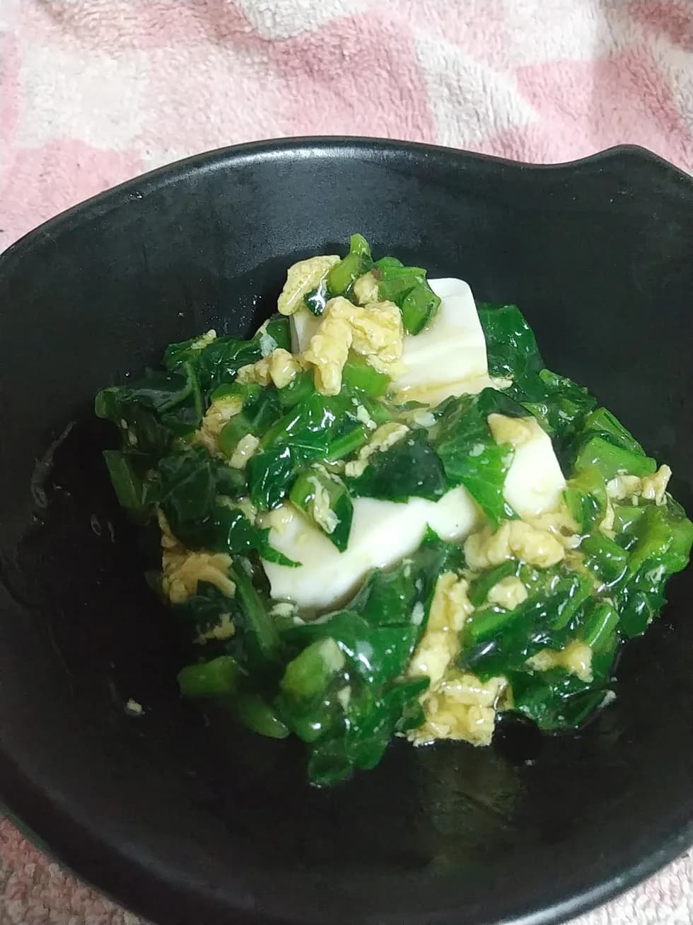 お豆腐と小松菜のたまごあんかけ