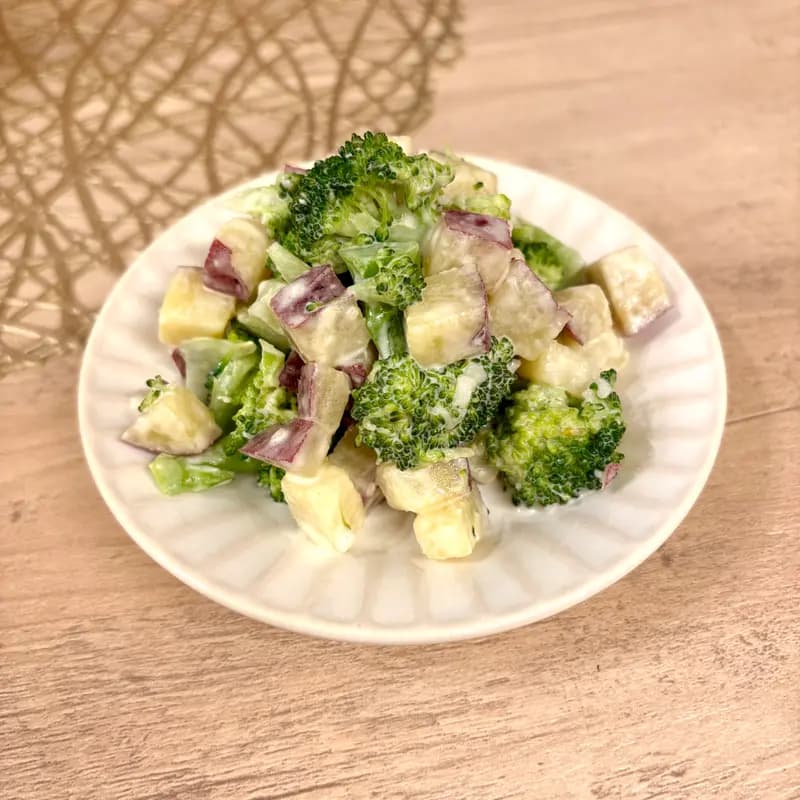 ブロッコリーとさつま芋のデリ風サラダ