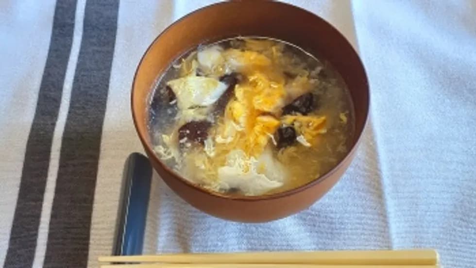 きくらげとふんわり卵のやさしいスープ🍲🥚