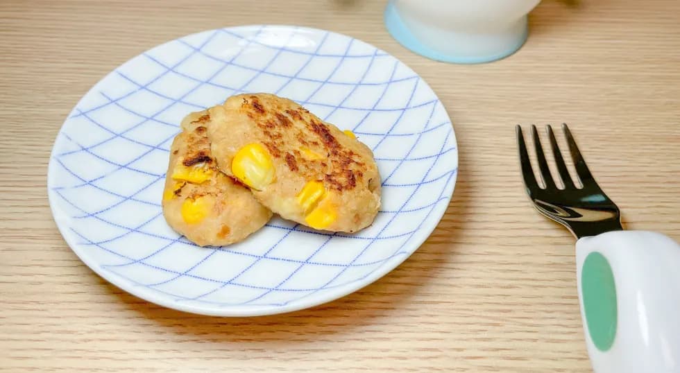 \包丁いらず/ツナとコーンのお魚ハンバーグ