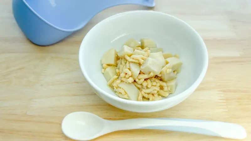 \ねっとり食感/里芋の鶏そぼろ煮