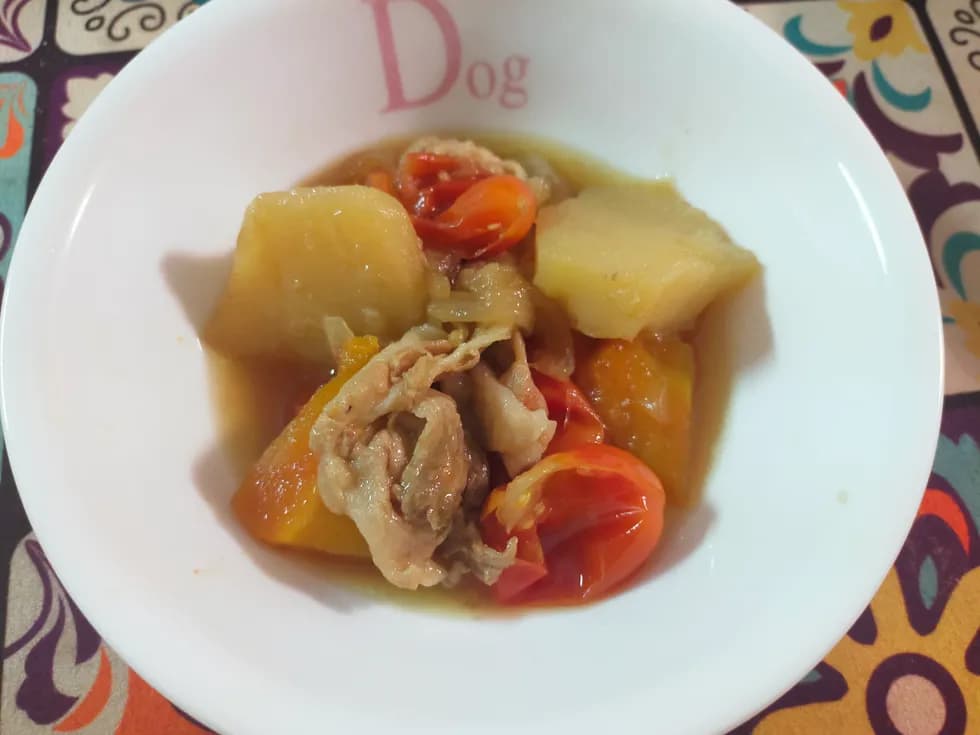 トマトのさっぱり肉じゃが