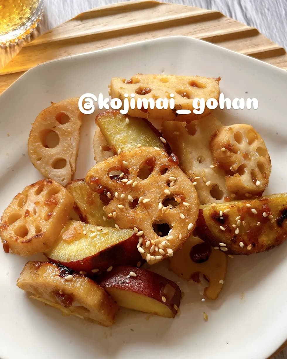 さつまいもとレンコンの甘辛炒め