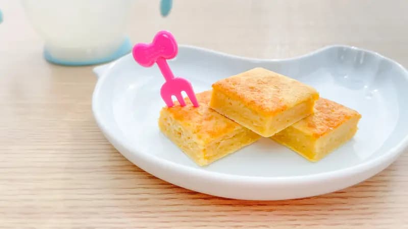 \手づかみ練習に/しっとり白菜の栄養パンケーキ