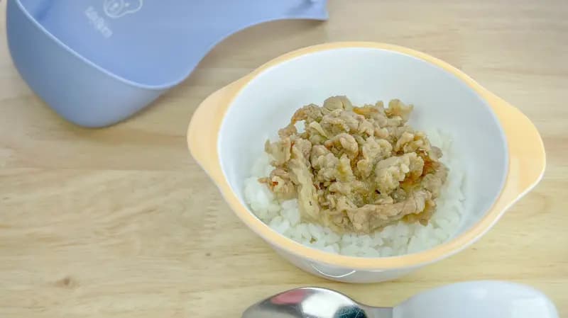 \家族みんなで/やさしい味の焼肉丼