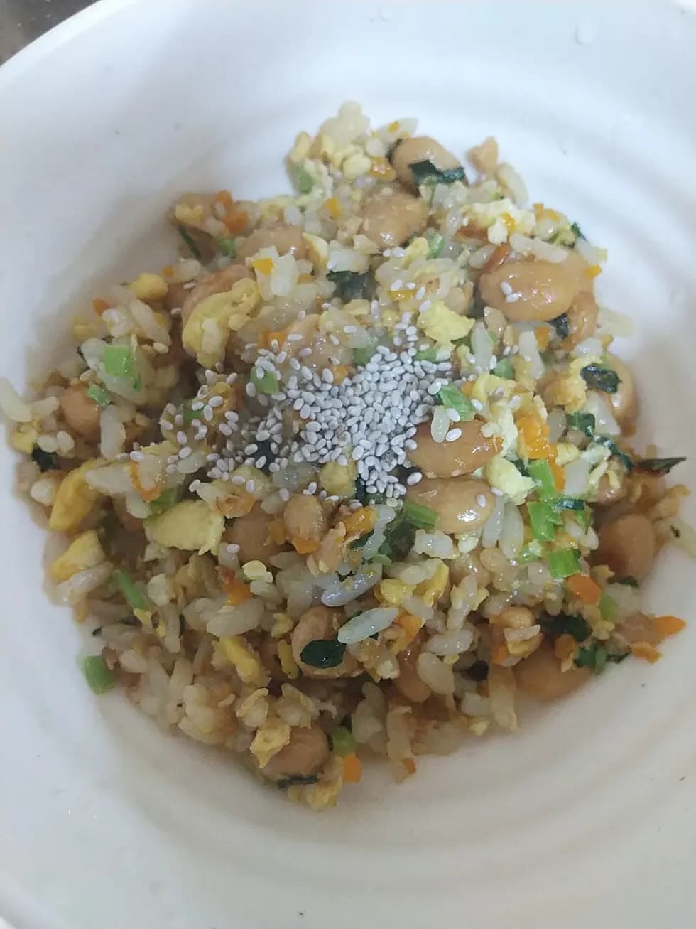 緑黄色野菜と納豆のチャーハン