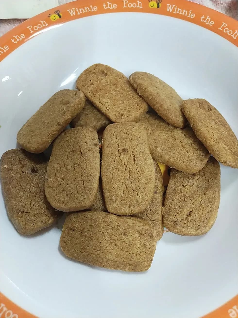 材料3つ☆黒糖ちんすこう