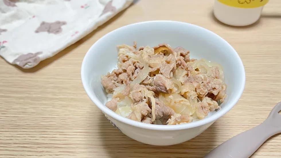 \煮るだけ簡単!/やさしい牛丼