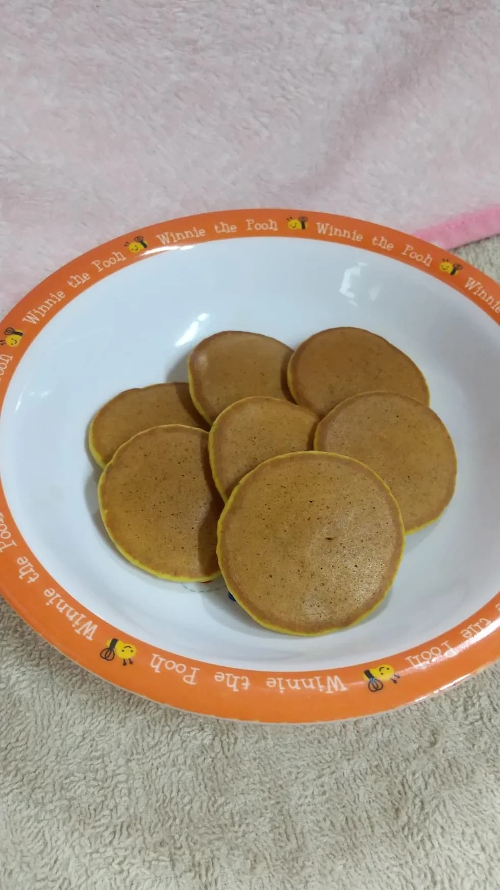 ホットケーキミックスでにんじんと小松菜のホットケーキ