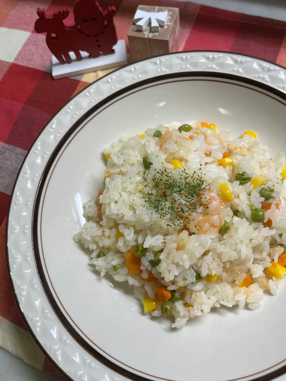 炊飯器でお手軽エビピラフ